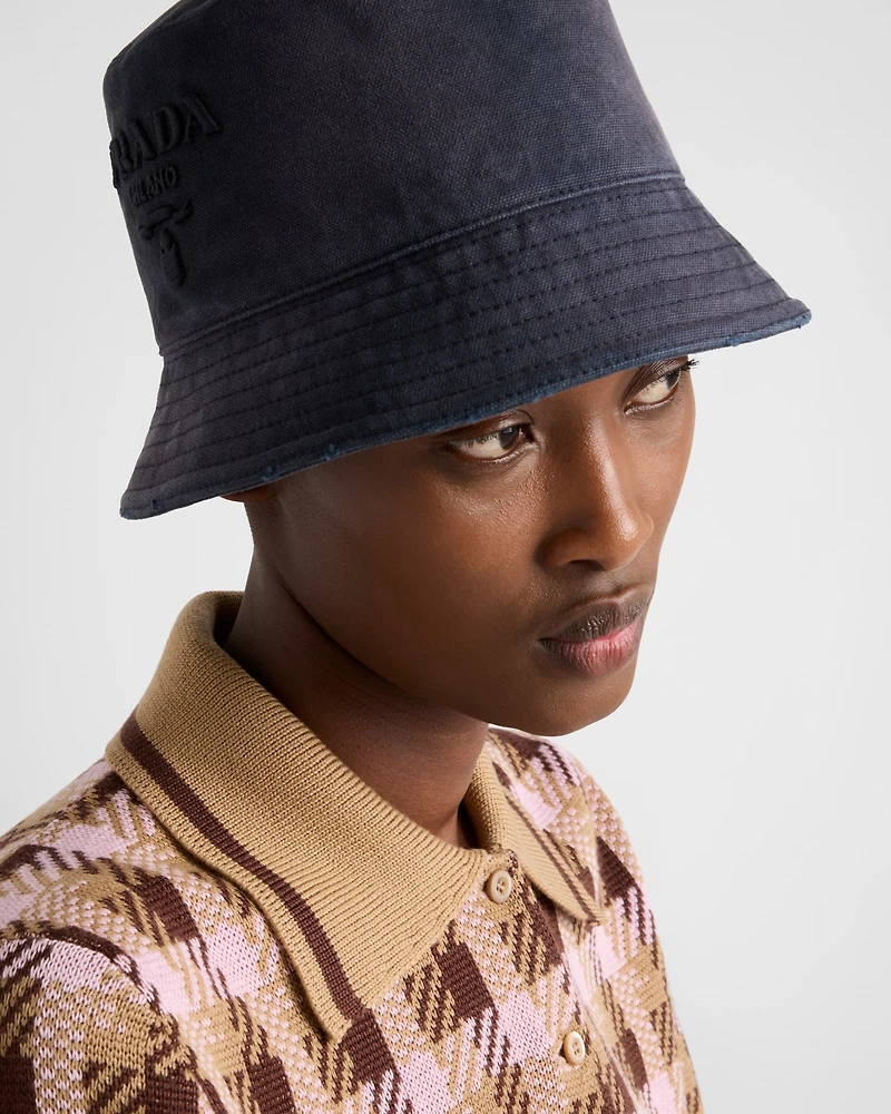 Canvas bucket hat