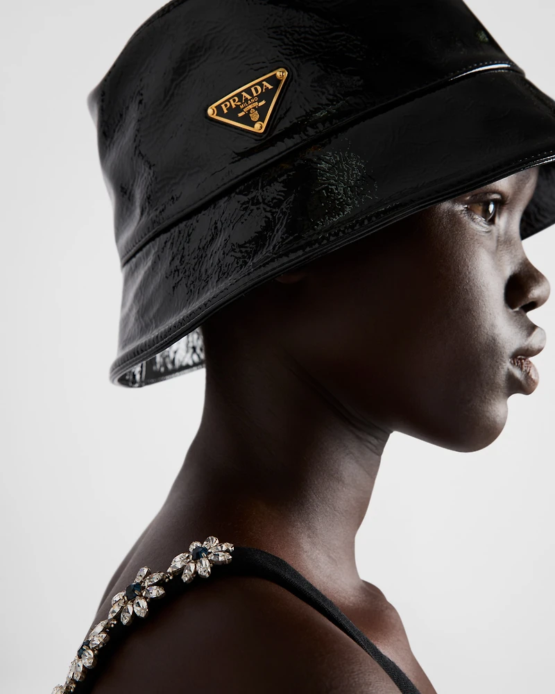 Naplak patent leather bucket hat