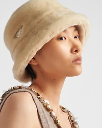 Shearling bucket hat