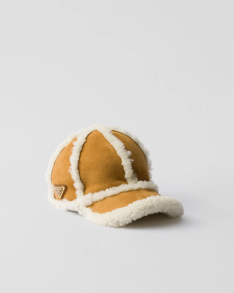Suede shearling baseball cap