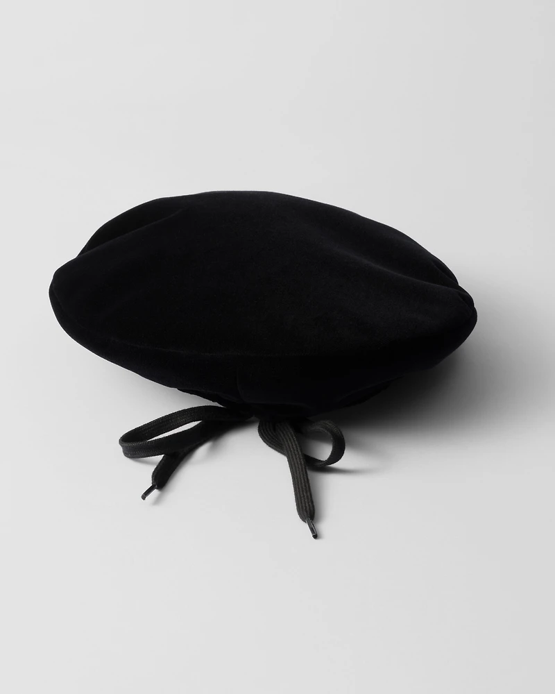 Velvet beret