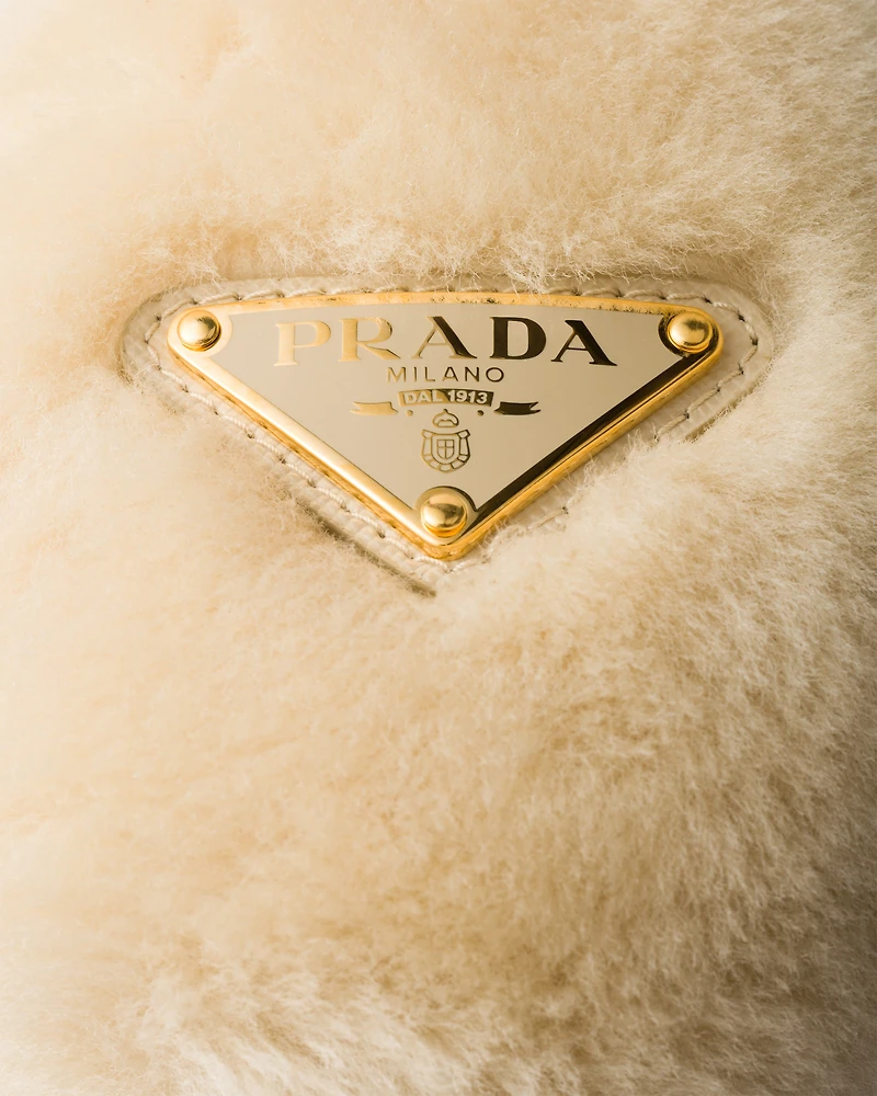 Shearling earmuffs