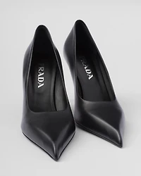 Leather pumps