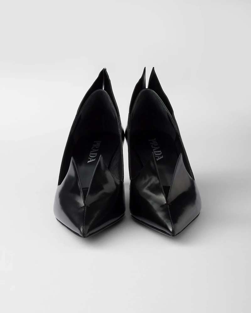Brushed leather pumps
