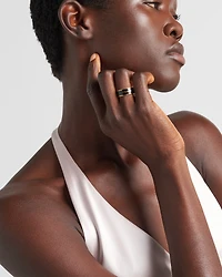 Enameled metal ring