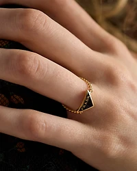 Enameled metal ring