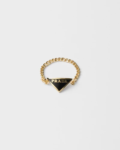 Enameled metal ring