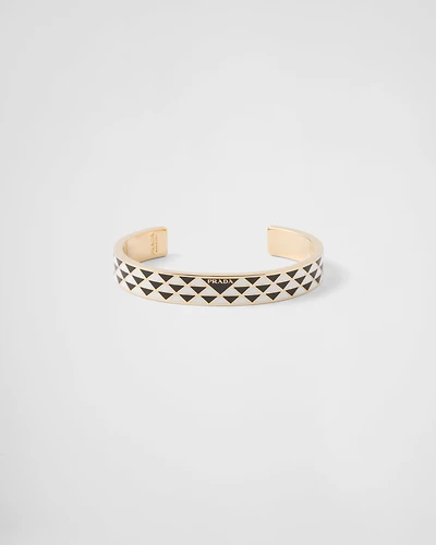 Enameled metal bracelet