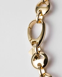 Metal necklace