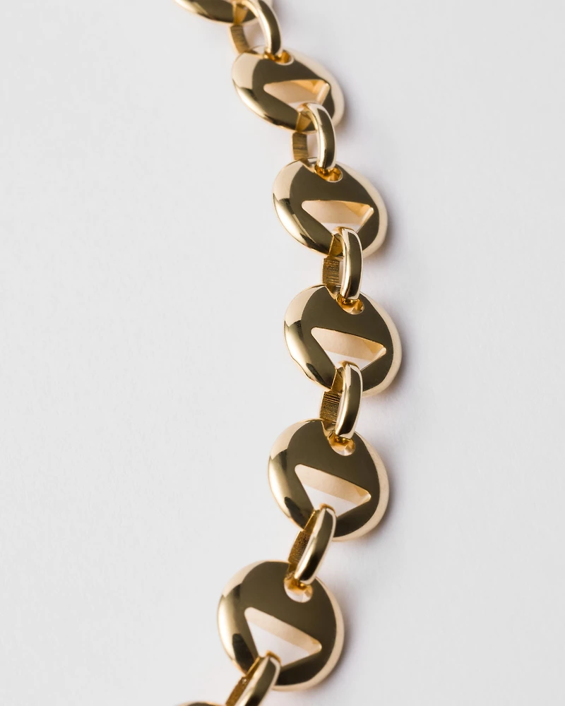 Metal necklace