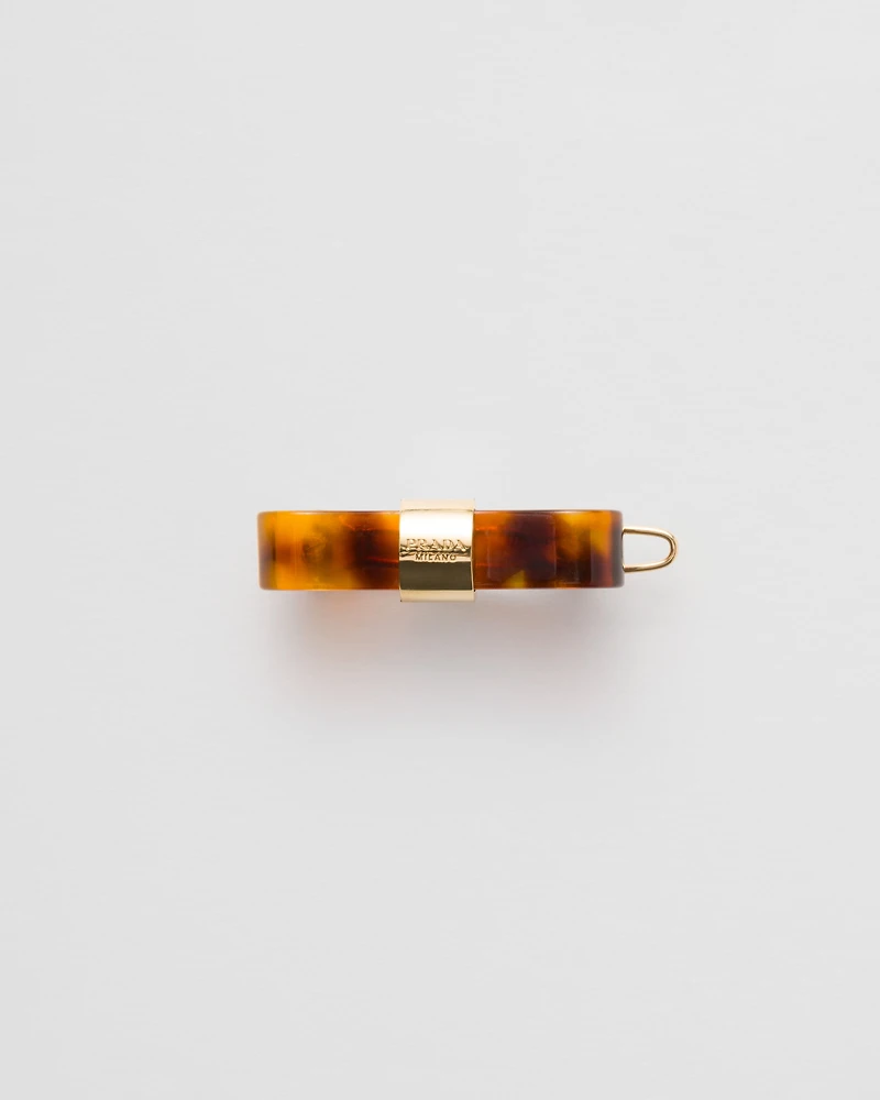 Plex and metal hair clip