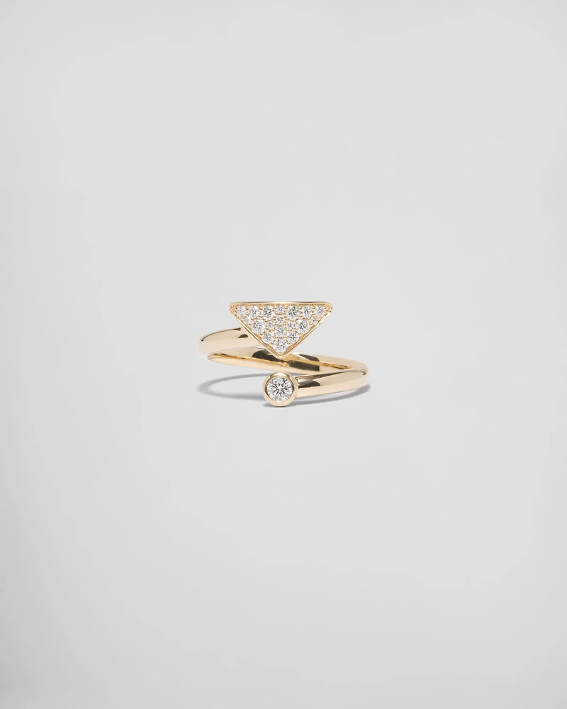Eternal gold contrarié ring yellow with diamonds