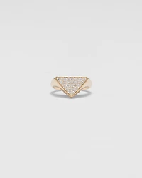 Eternal gold signet ring yellow with diamonds