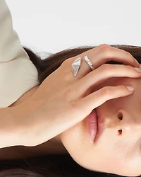 Eternal gold toi et moi snake ring white