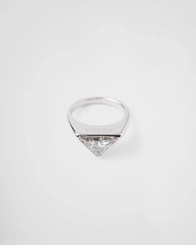 Eternal gold ring white with laboratory-grown diamond