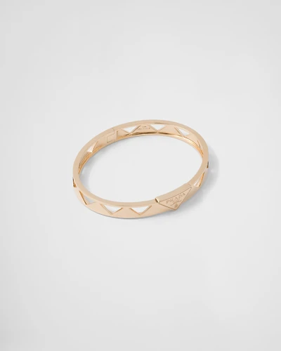 Eternal gold cut-out bangle bracelet yellow