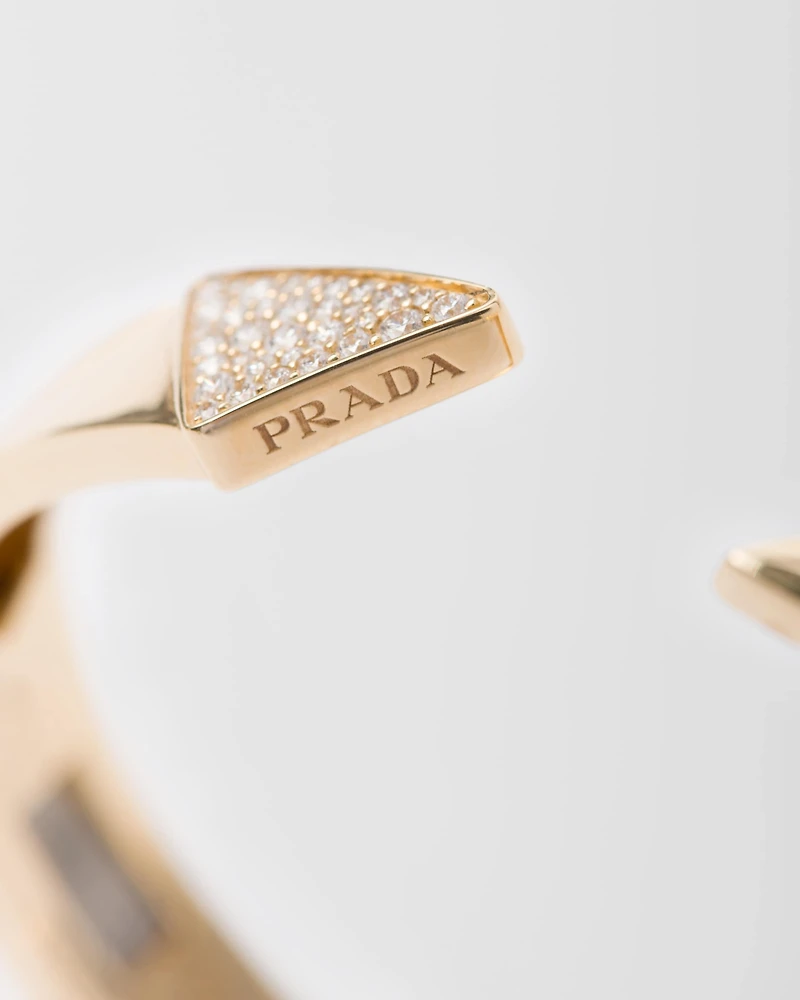Eternal gold bangle bracelet with pavé diamonds