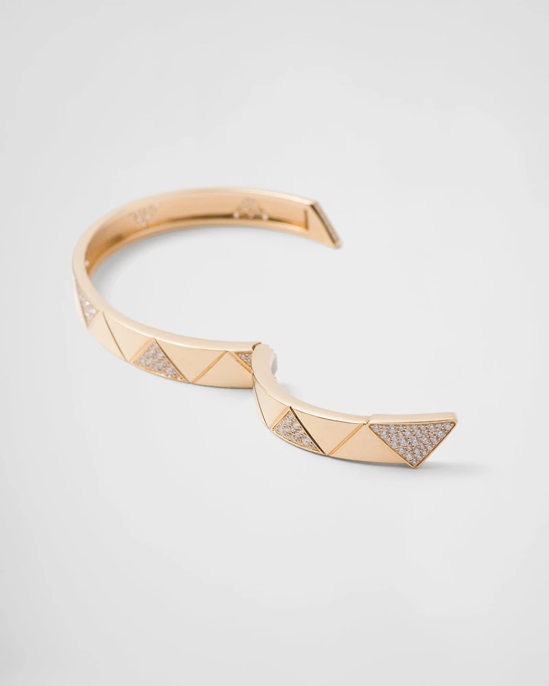 Eternal gold bangle bracelet with pavé diamonds