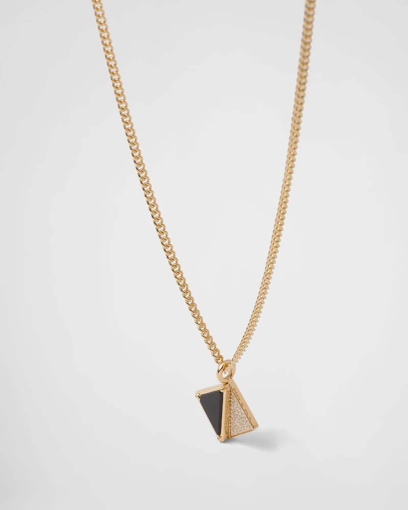 Eternal Gold pendant necklace in yellow gold with diamonds and onyx