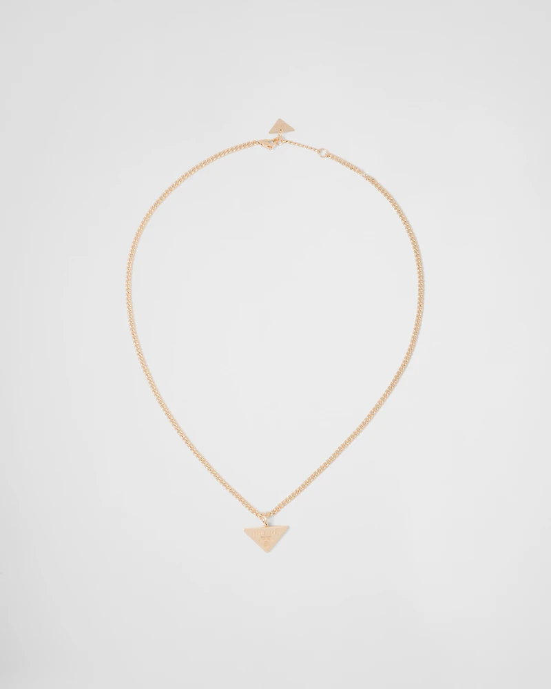 Eternal Gold pendant necklace in yellow gold