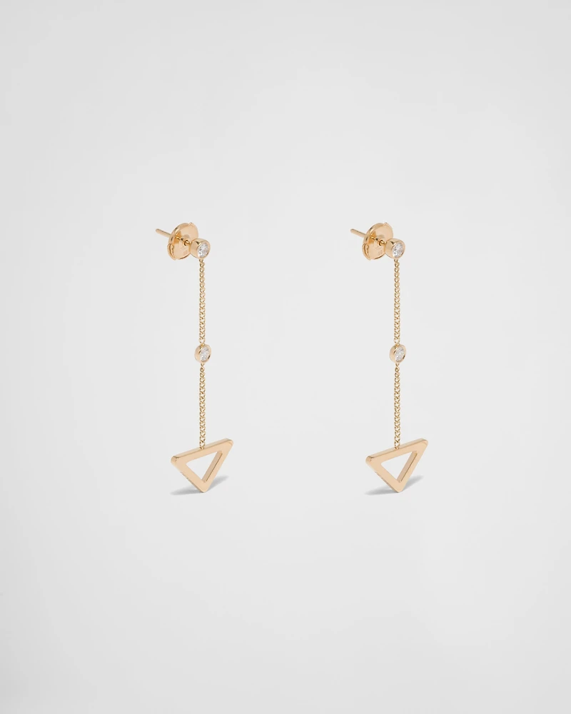 Eternal Gold cut-out drop earrings in yellow gold with diamonds