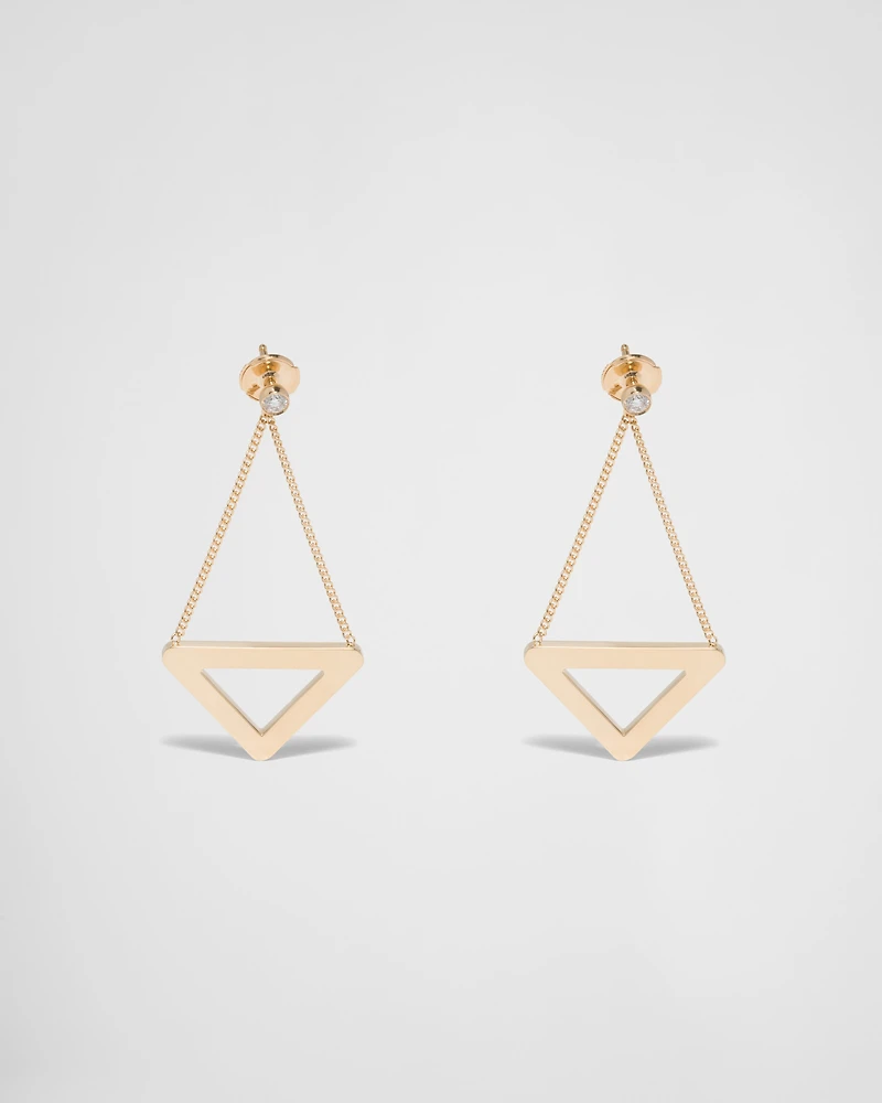 Eternal Gold cut-out drop earrings in yellow gold with diamonds