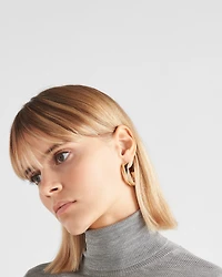 Eternal Gold medium earrings in yellow gold