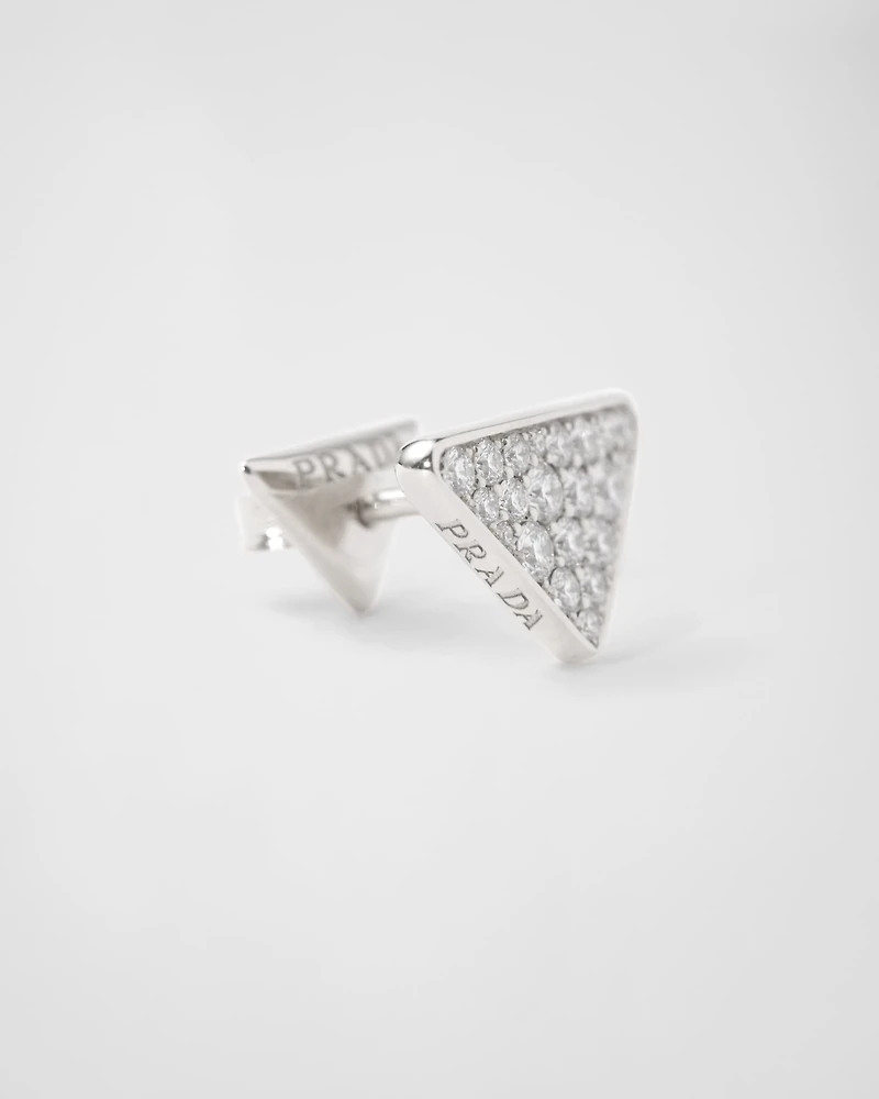 Eternal Gold single earring in white gold with diamonds