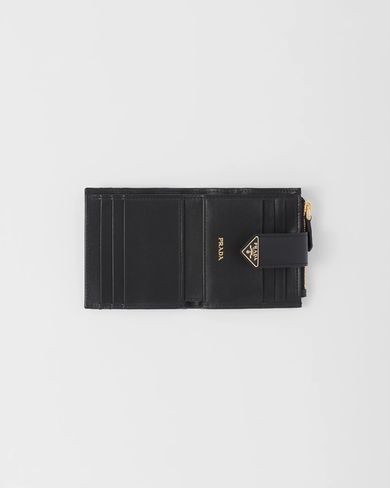 Small leather wallet