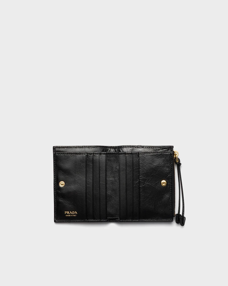 Small leather wallet