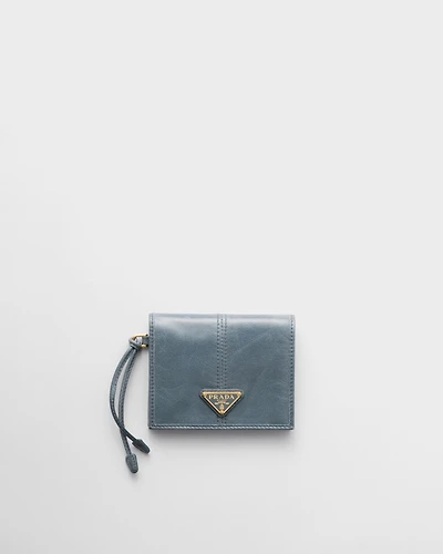 Small leather wallet