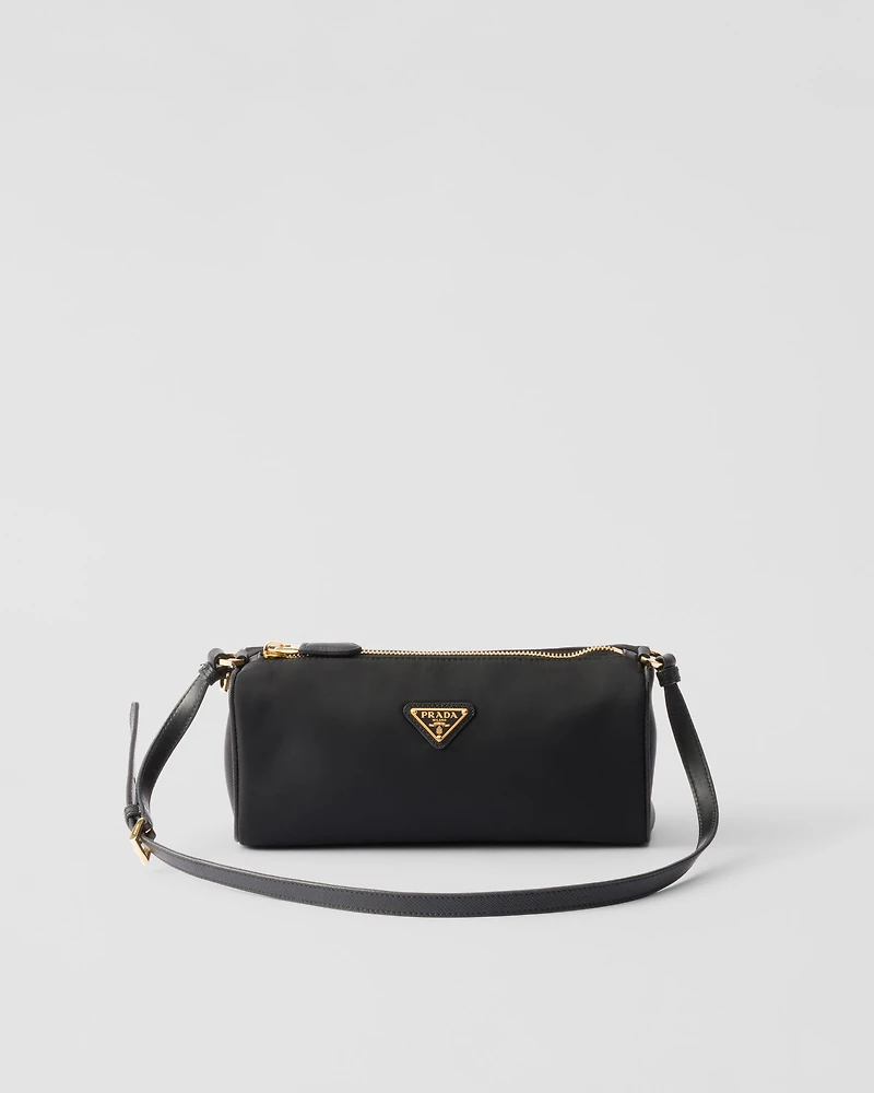 Re-Nylon pouch