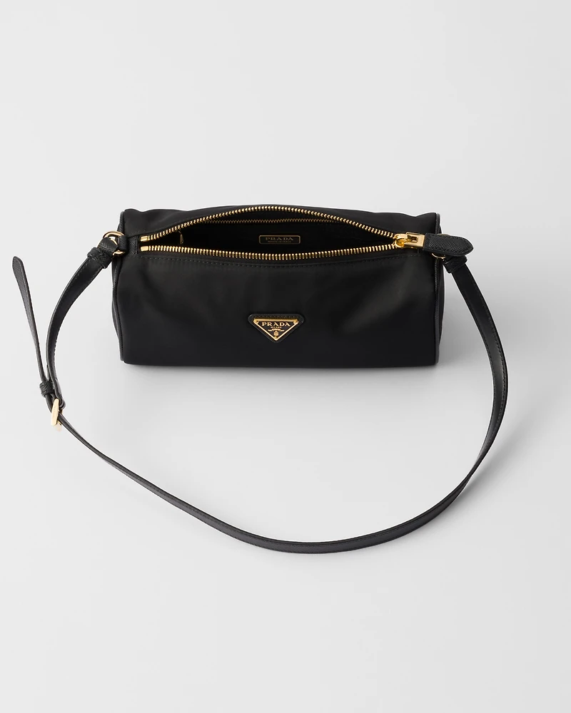 Re-Nylon pouch