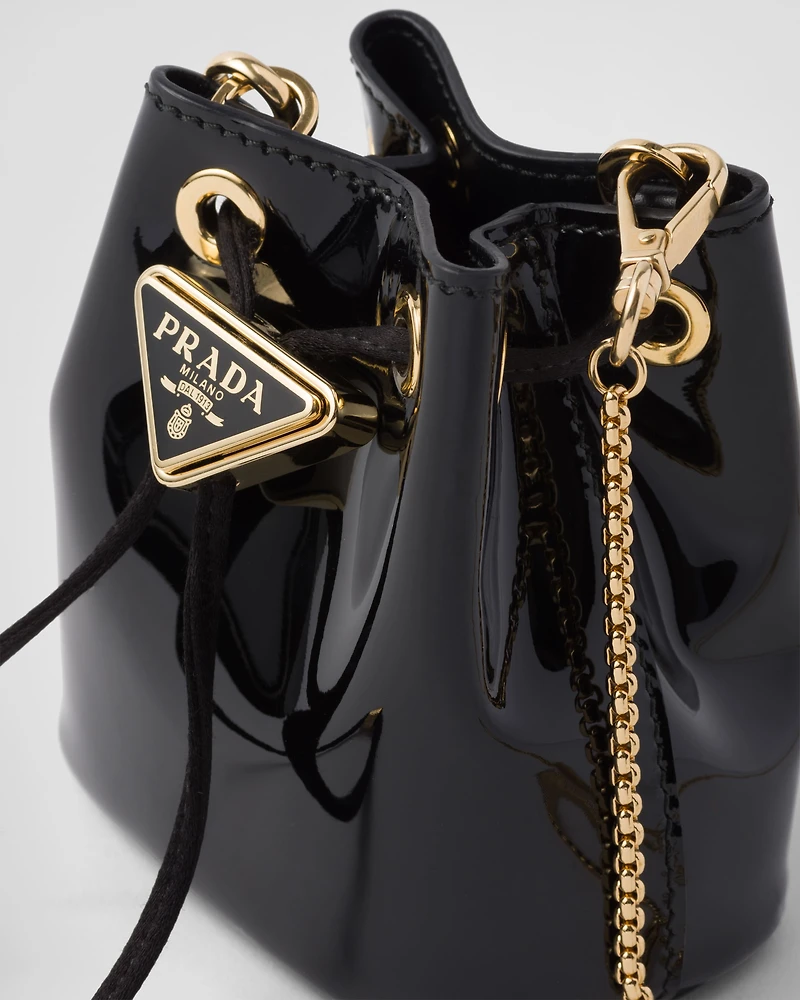 Patent leather mini-pouch