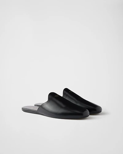 Brushed leather mules