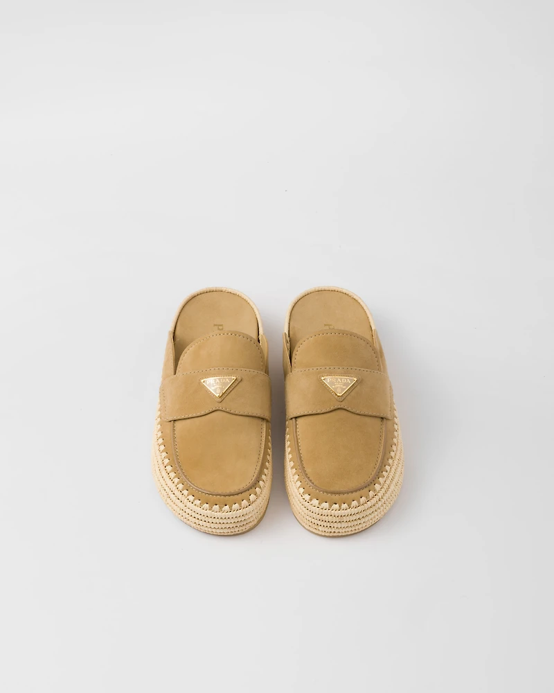 Suede flatform mules