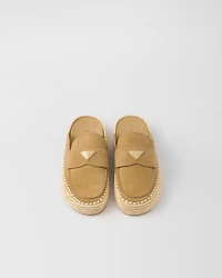 Suede flatform mules