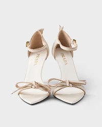 Leather bow sandals