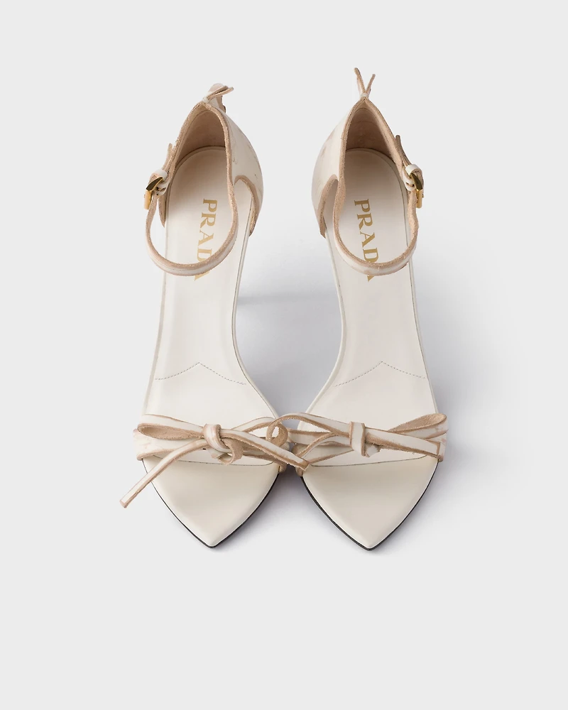 Leather bow sandals