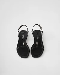Flat leather sandals