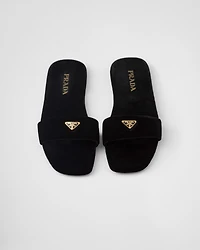 Flat velvet slides