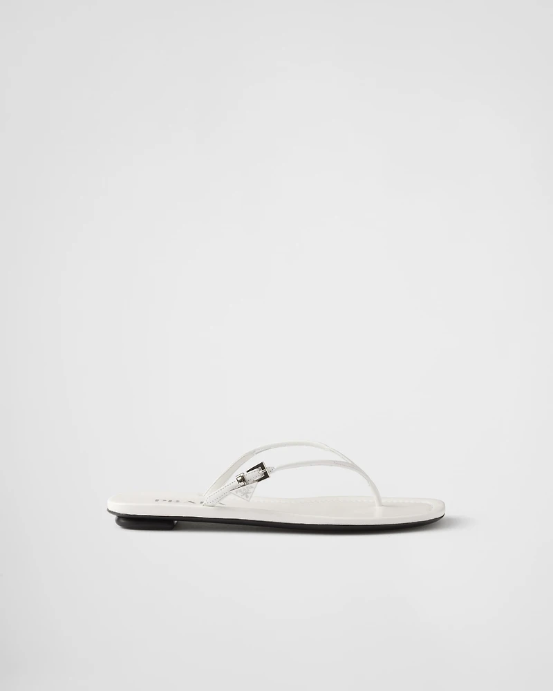 Leather thong sandals