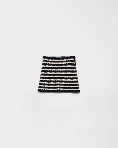 Cotton crochet miniskirt