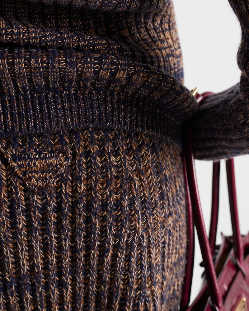Wool and cashmere knit skirt