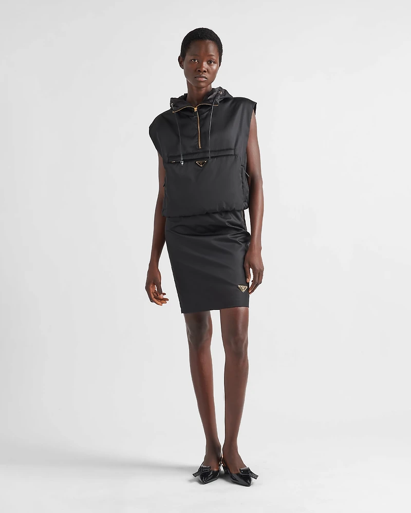 Re-Nylon pencil skirt