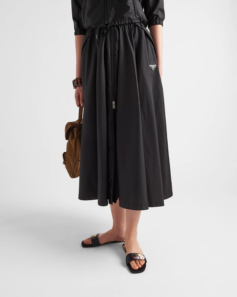 Full light Re-Nylon skirt