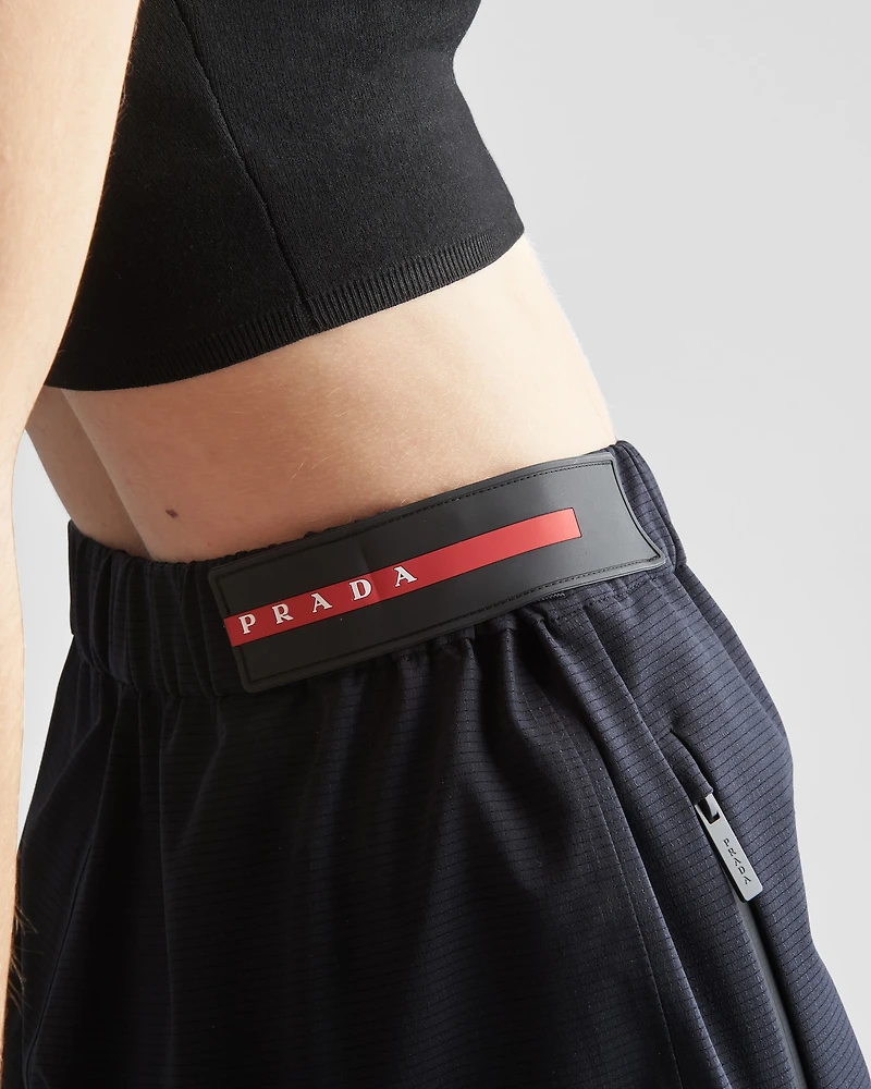 Light Bi-Stretch wide-leg pants