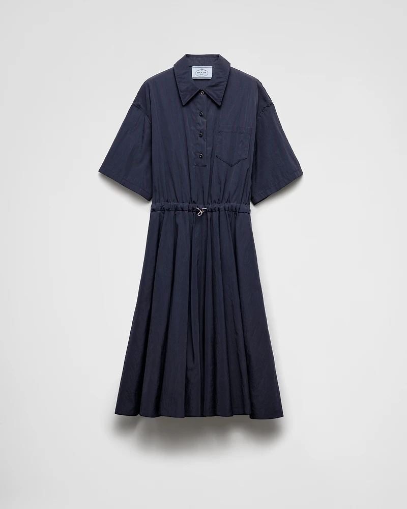 Short-sleeved technical pongé dress