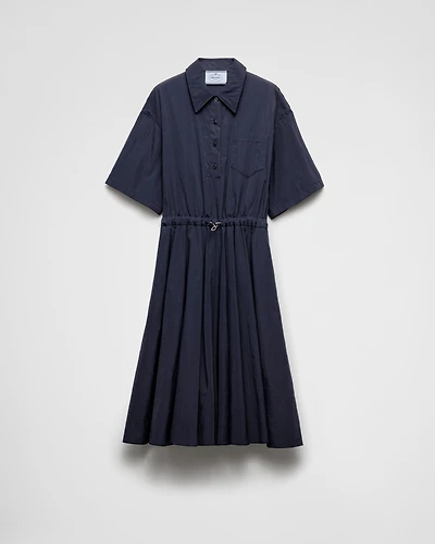 Short-sleeved technical pongé dress