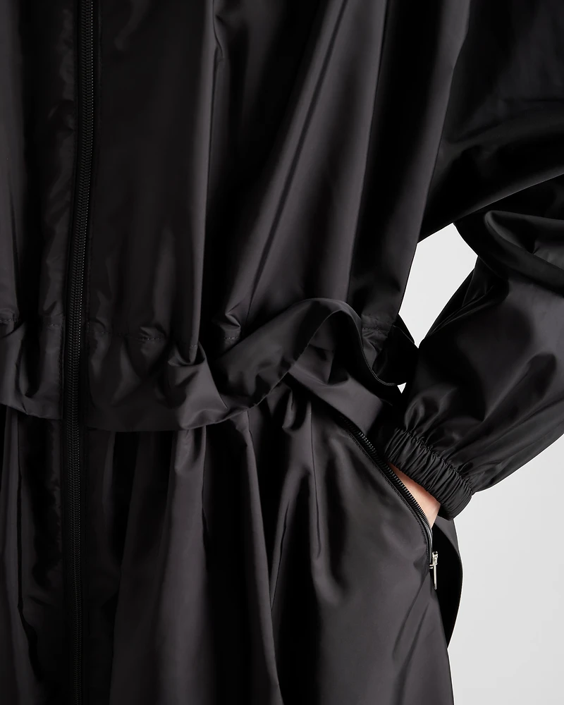 Light Re-Nylon raincoat
